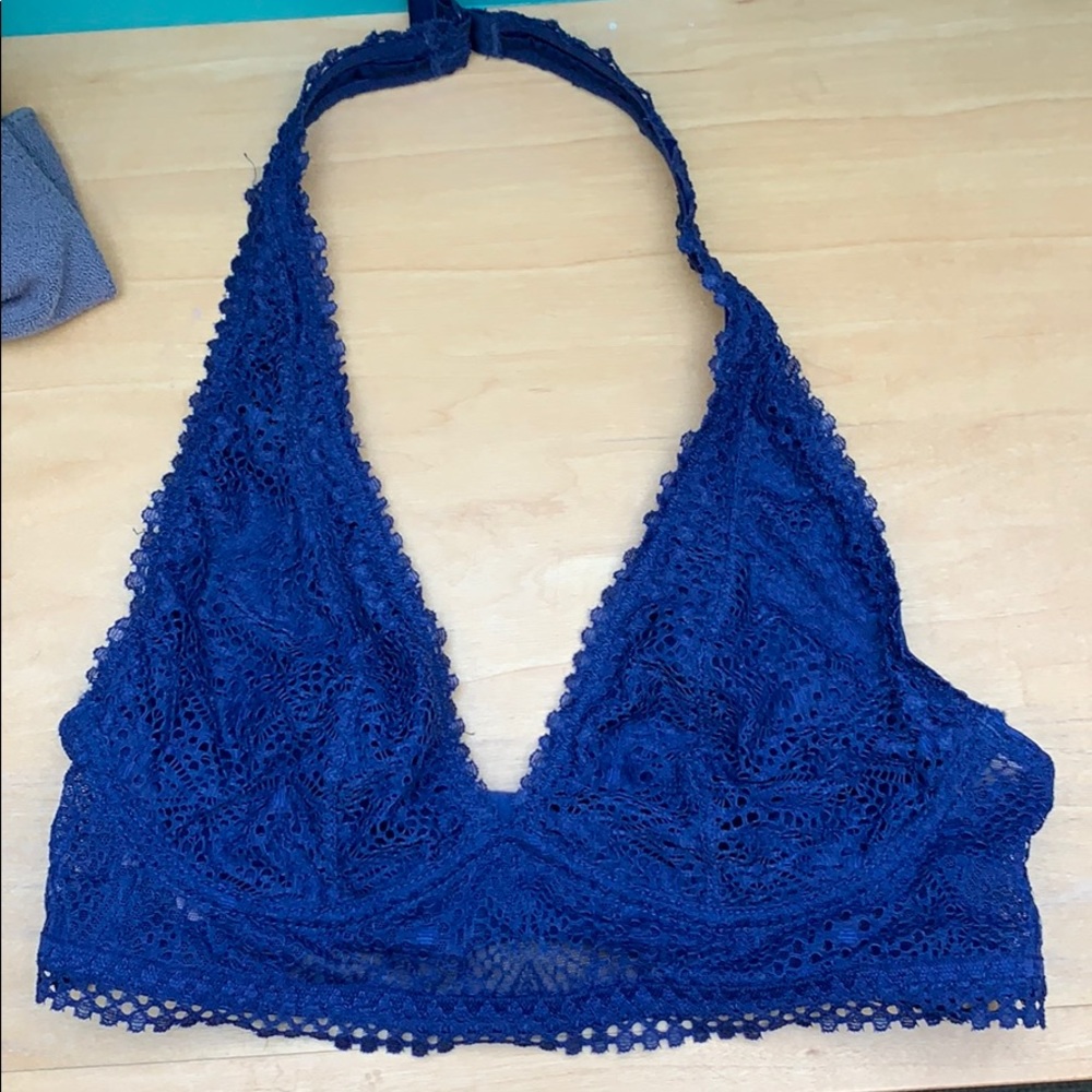 VS Bralette’s - Picture 3 of 5